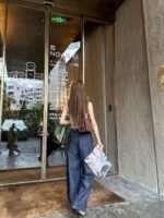 Contrast Waistband Wide-Leg Jeans - 图片 5