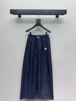 Contrast Waistband Wide-Leg Jeans