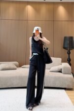 Contrast Knit Set - Image 9