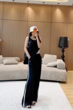 Contrast Knit Set - Image 13