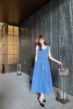 Sleeveless Midi Dress - Image 9