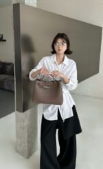 Woven Andiamo Large Bag - Image 8